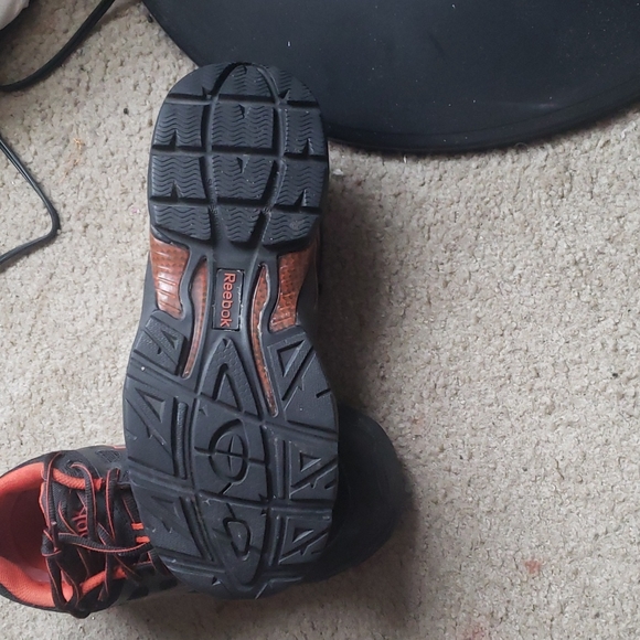 Steel Toe Shoes - Picture 3 of 3